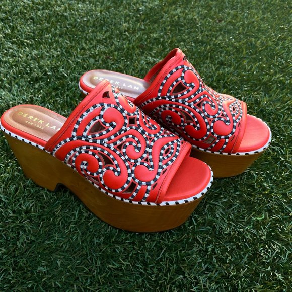 NWOT Derek Lam Mhina Platform Clogs Size 38 - Picture 4 of 8